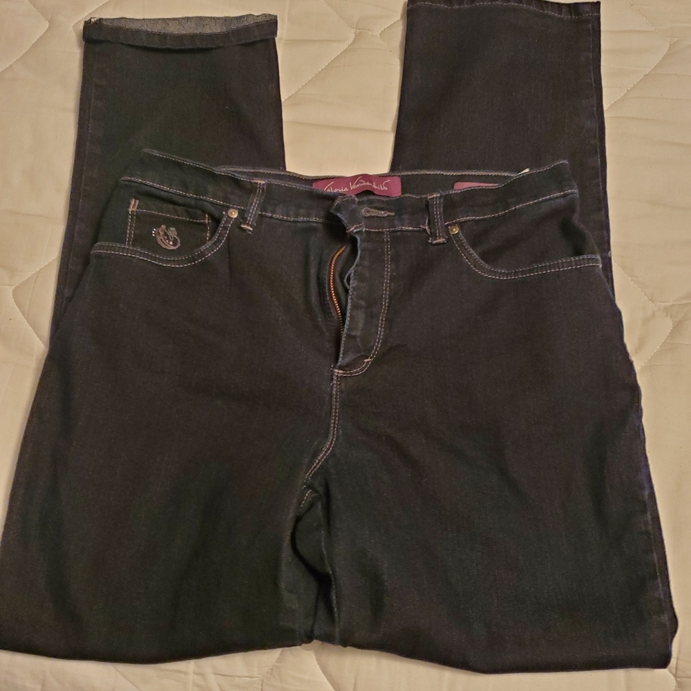 Dark wash Skinny jeans